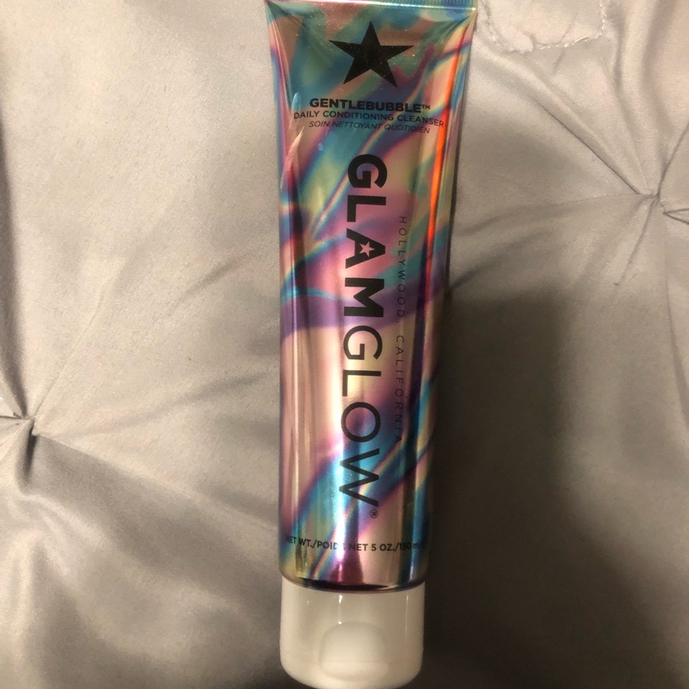 GlamGlow